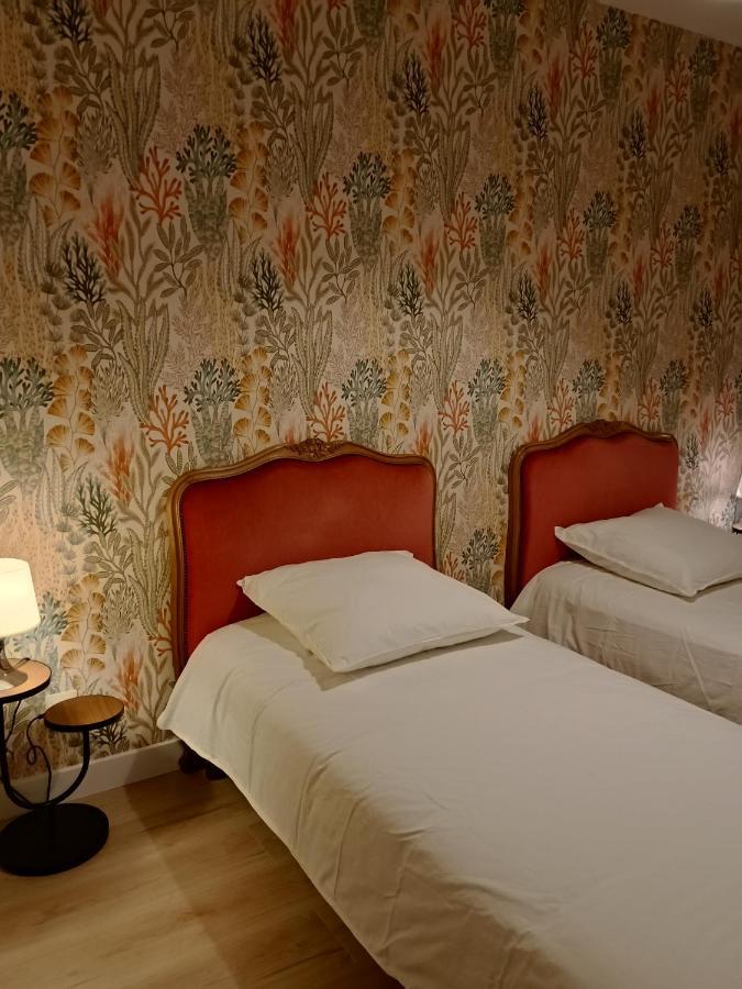 Chelles Centre Ville 2 Chambres Pres Des Bords De Marne 10 Minutes A Pieds De La Gare De Chelles-Gournay 5 Minutes De La Gare De Vaires-Sur-Marne 20 Minutes De Disneyland Jusqu'A 5 Couchages Possibles Esterno foto
