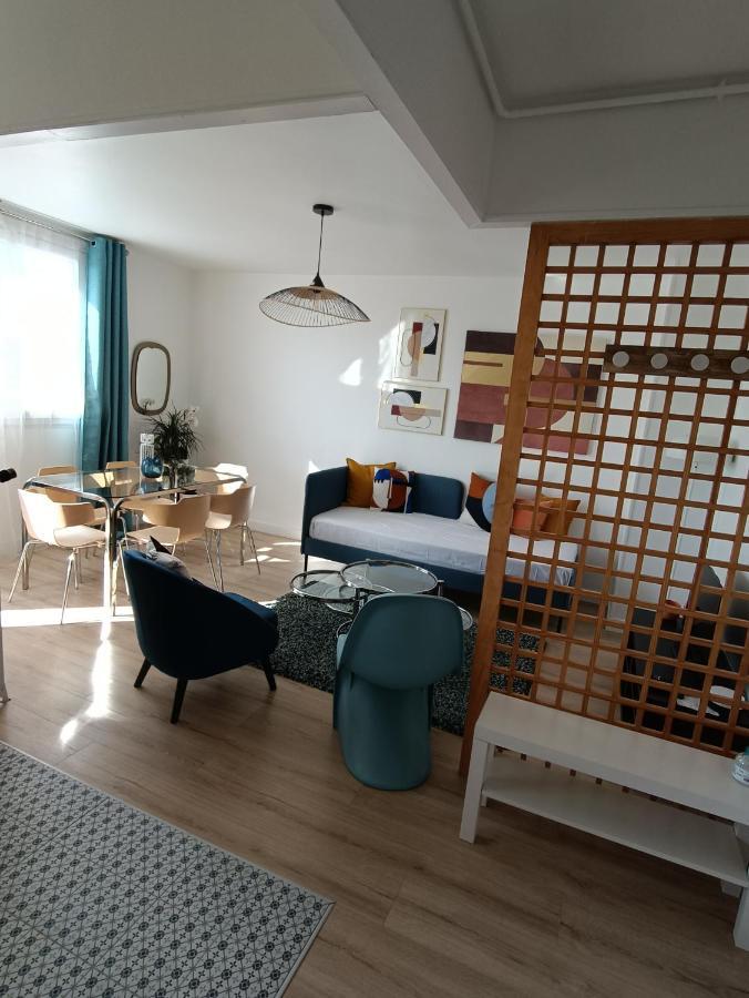 Chelles Centre Ville 2 Chambres Pres Des Bords De Marne 10 Minutes A Pieds De La Gare De Chelles-Gournay 5 Minutes De La Gare De Vaires-Sur-Marne 20 Minutes De Disneyland Jusqu'A 5 Couchages Possibles Esterno foto